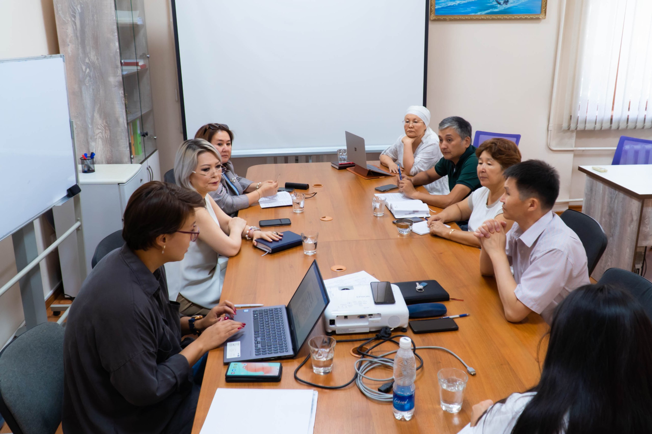 18-августа 2023 года в Министерстве юстиции прошла встреча с представителями медиации в Кыргызстане 